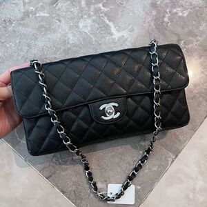 Chanel Women Pre-Loved Bag Very Good Condition